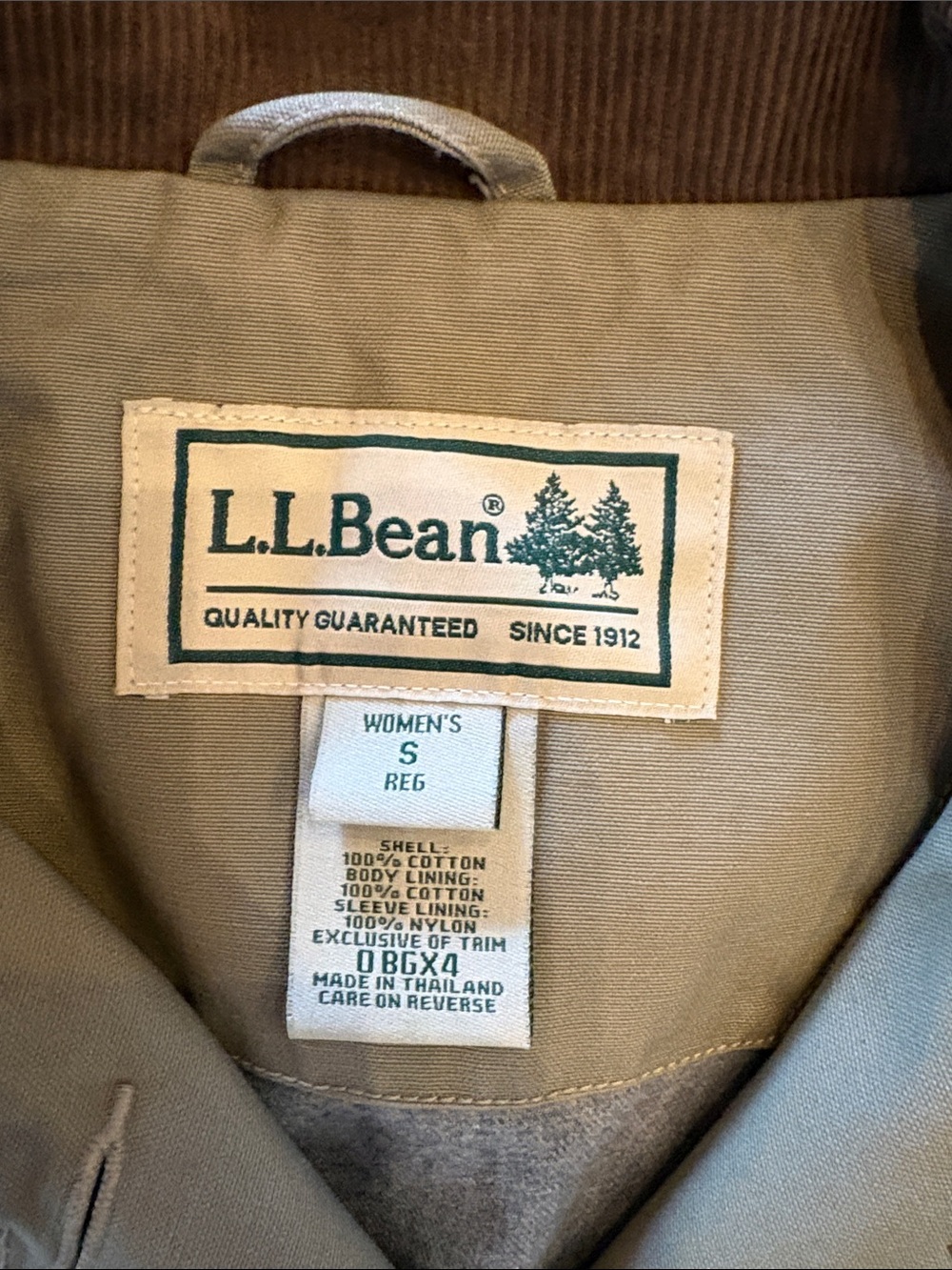 L.L. Bean women’s field coat - Picture 2 of 4